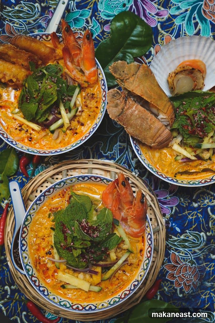 Three Bowls of Laksa