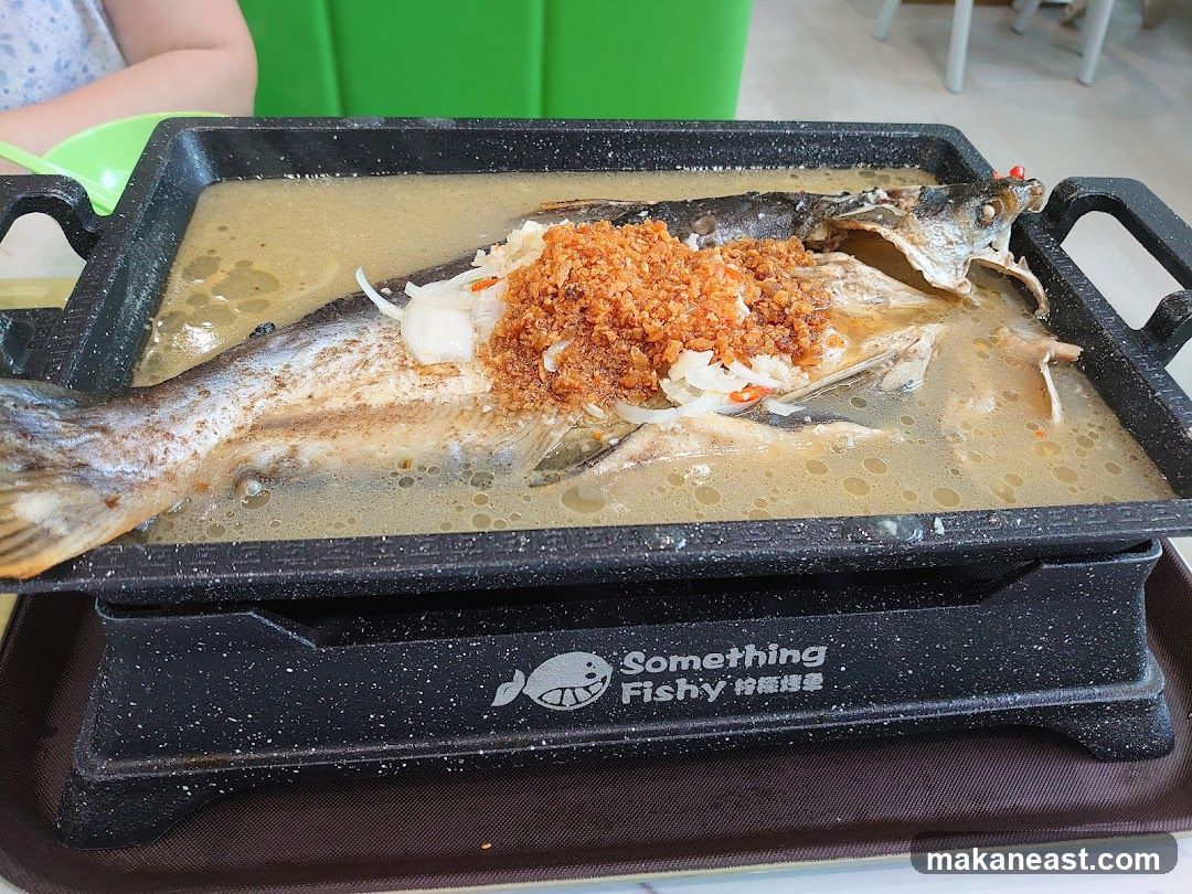 Steamed Fish with Toppings