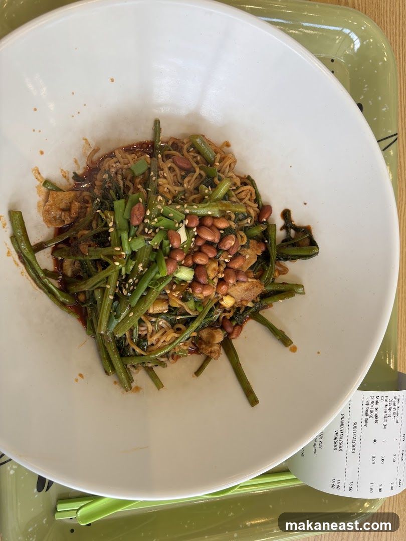 Noodles with Water Spinach and Peanuts