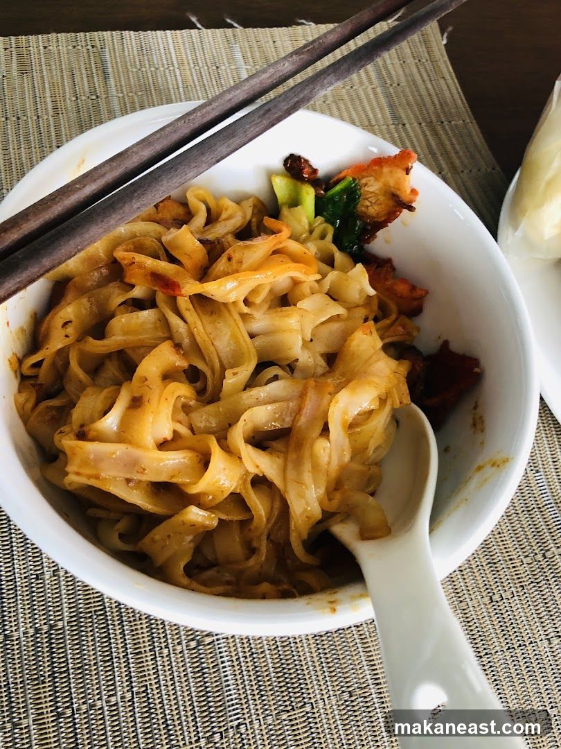 Noodles with Meat and Greens