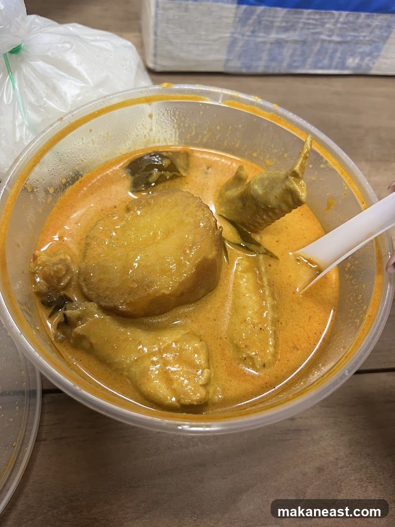 Curry with Chicken and Potatoes