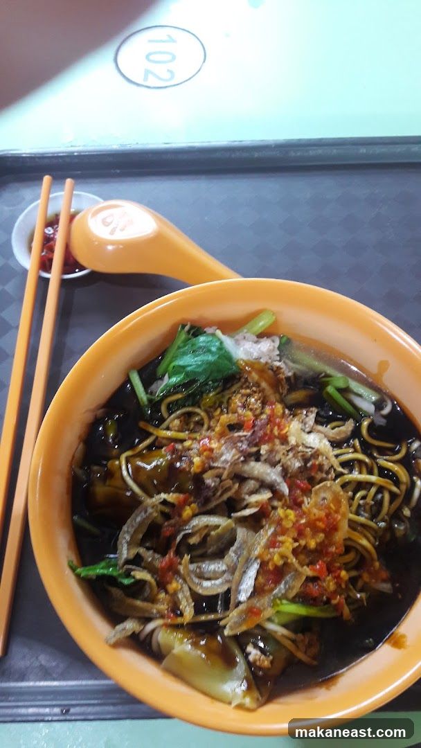 Noodles with Anchovies and Chili