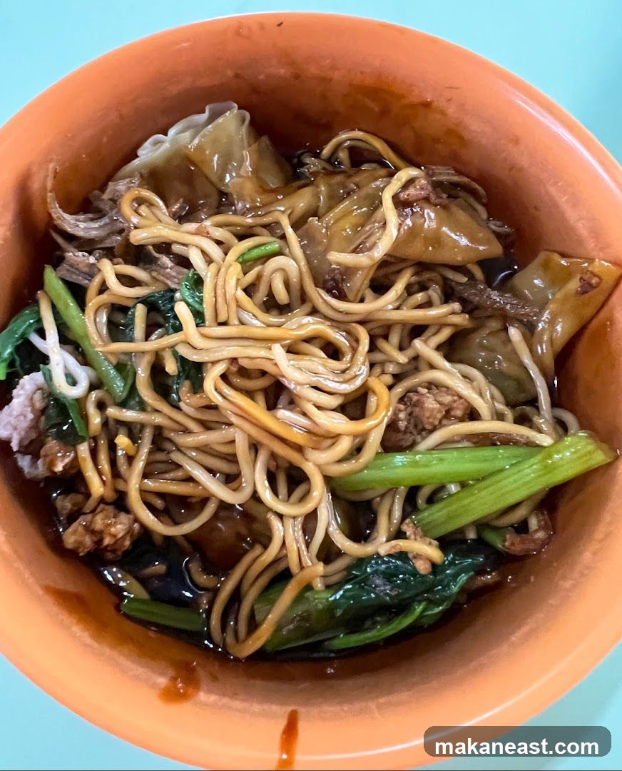 Noodles with Wontons and Greens