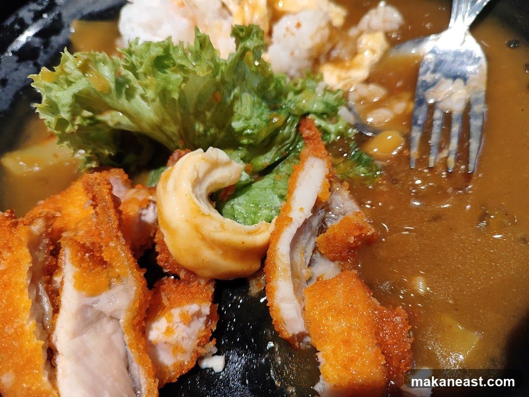 Fried Chicken with Curry Sauce