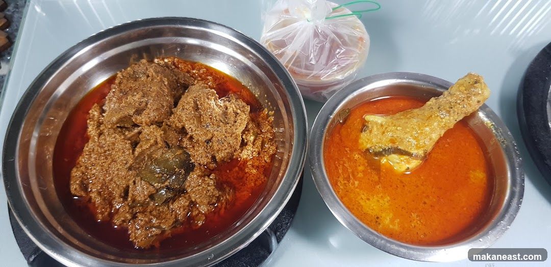 Two bowls of curry
