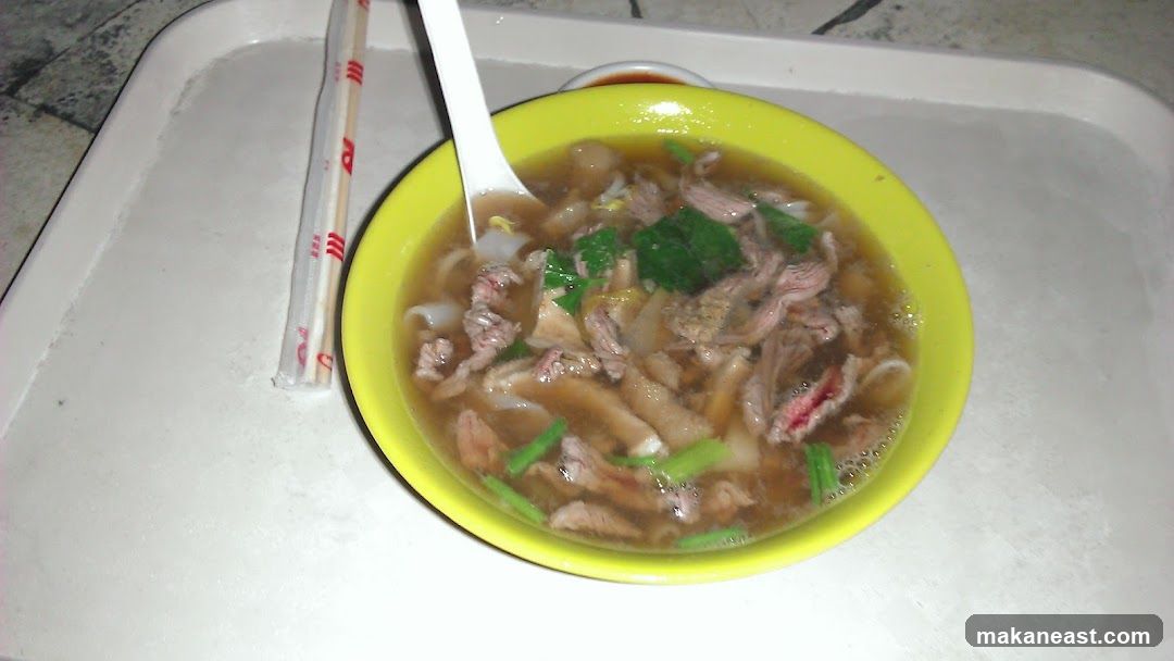 Beef noodle soup