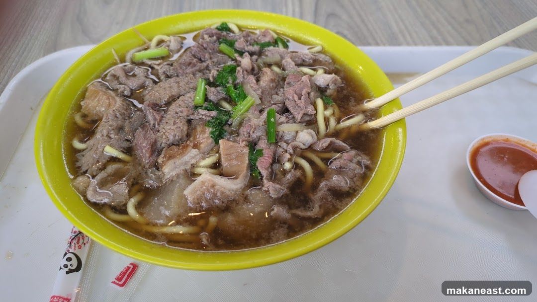 Beef noodle soup