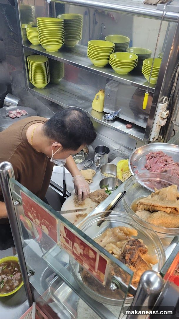 Food preparation in a kitchen