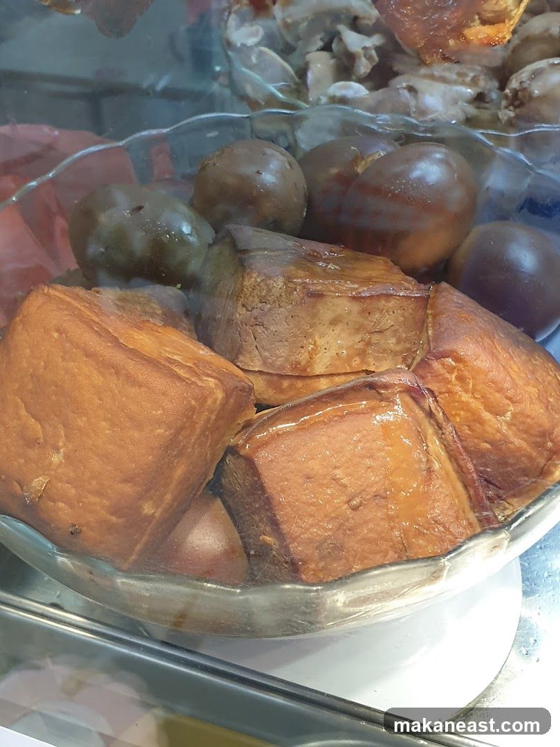 Braised Tofu and Eggs