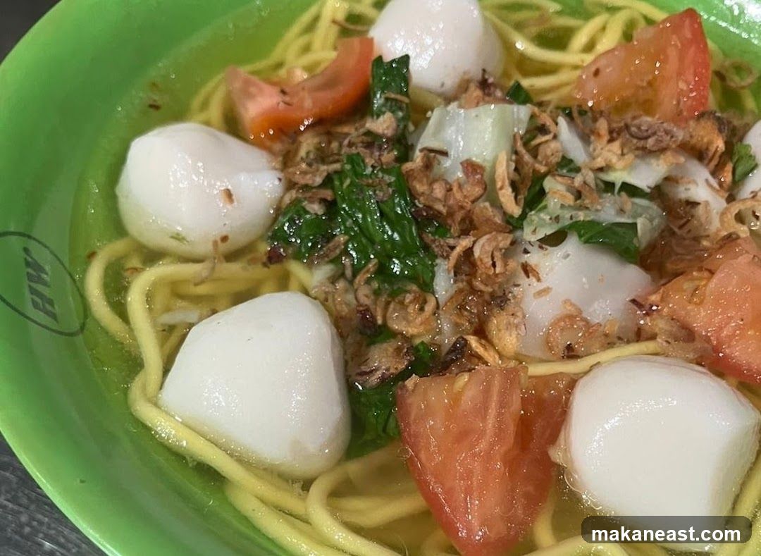 Noodle Soup with Fish Balls