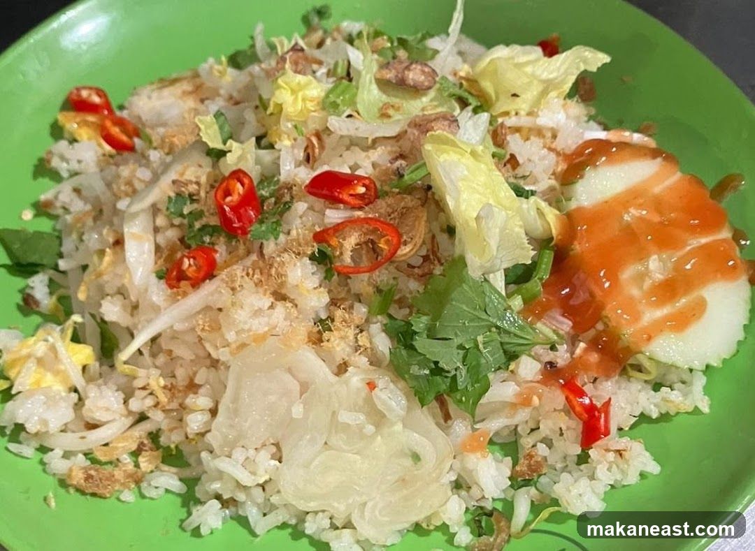 Fried Rice with Chili and Cucumber
