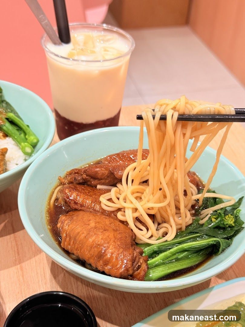 Noodles with Chicken Wings and Drink