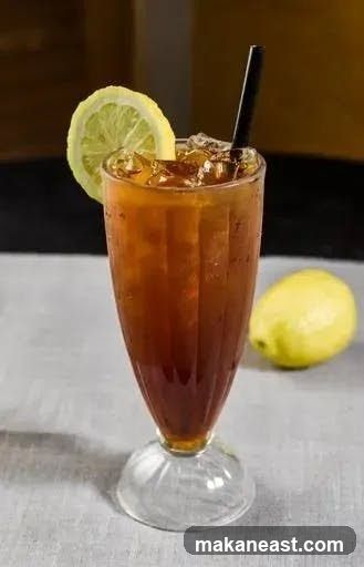 Iced Tea with Lemon