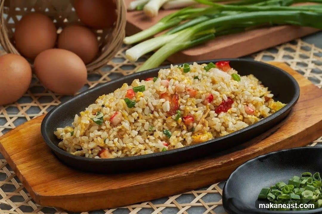 Fried Rice with Crab and Egg