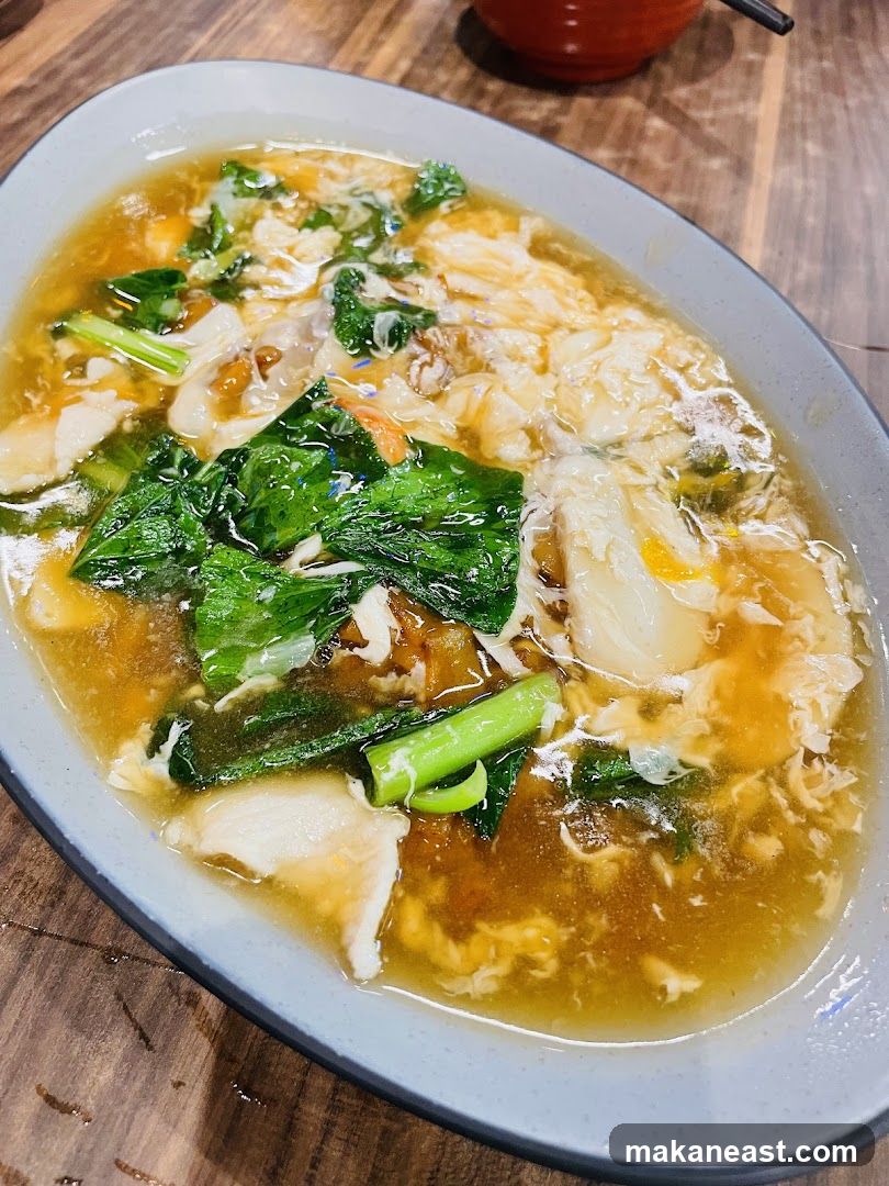Noodles with Gravy and Vegetables