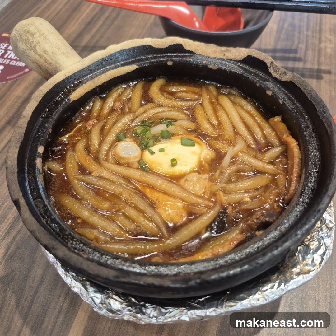 Claypot Noodles with Egg