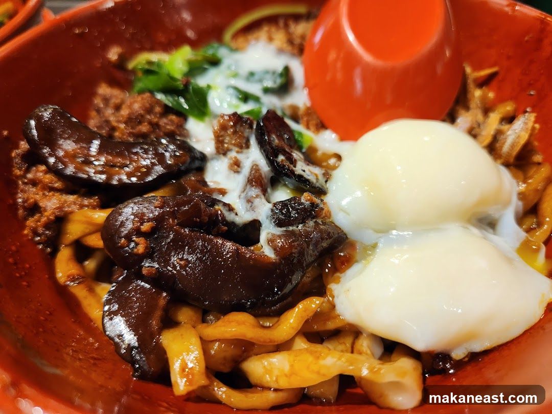 Noodles with Toppings