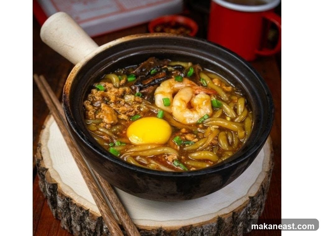 Claypot Noodles with Shrimp and Egg