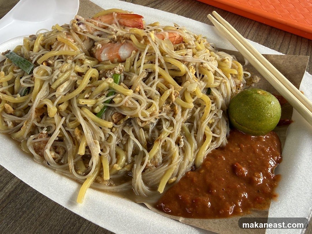 Noodles with Shrimp and Chili Sauce