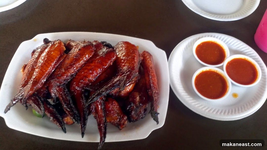 Roasted Chicken Wings with Dipping Sauce