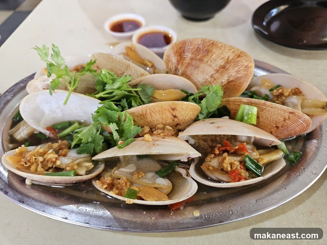Steamed Clams with Garlic and Chili