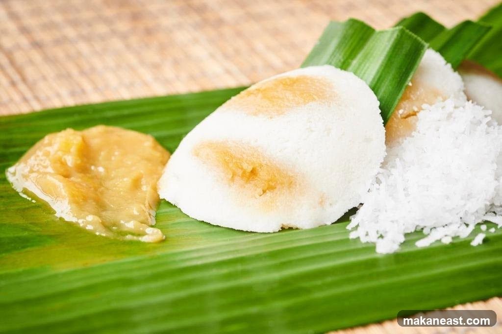 Steamed Rice Cakes with Toppings