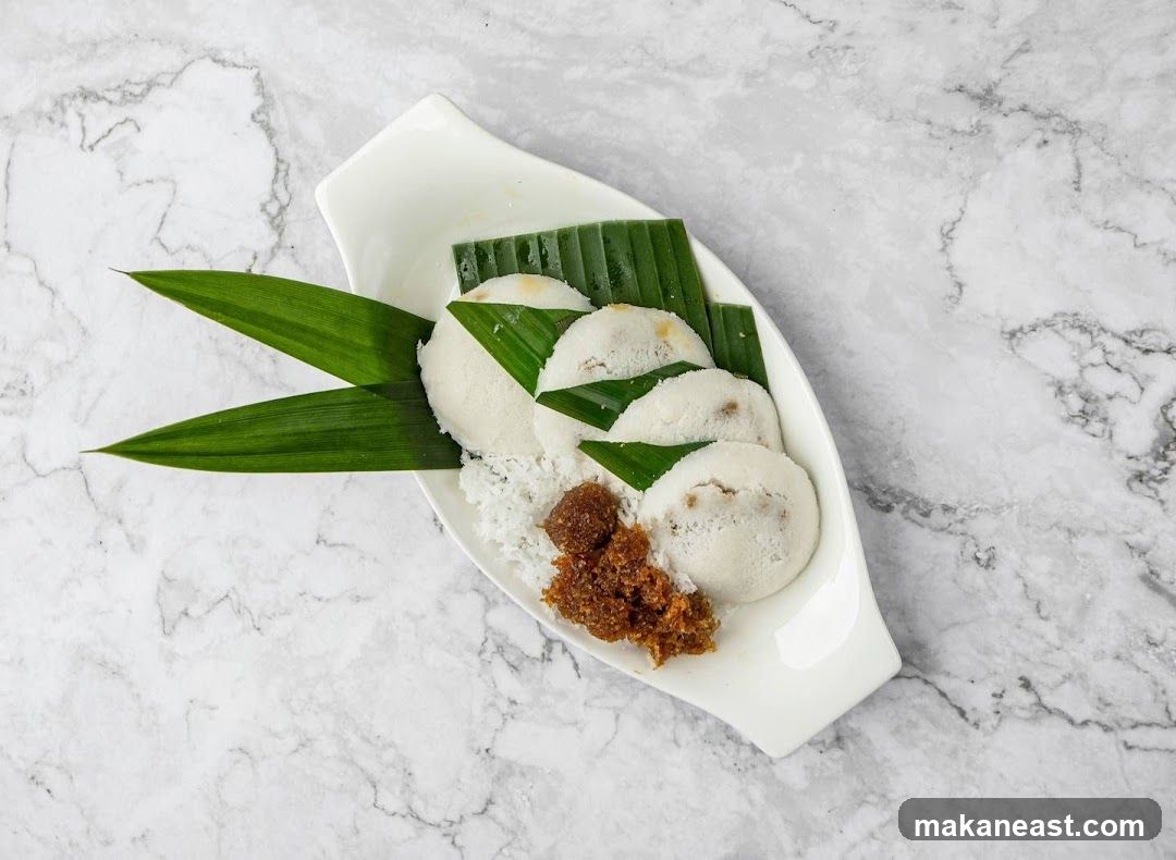 Steamed Rice Cakes with Coconut and Palm Sugar