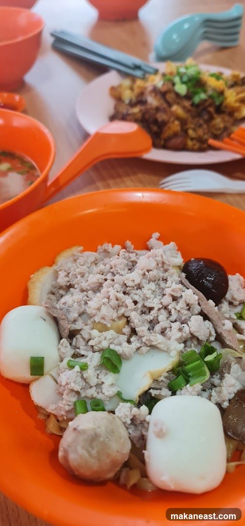Noodles with Minced Pork and Fish Balls