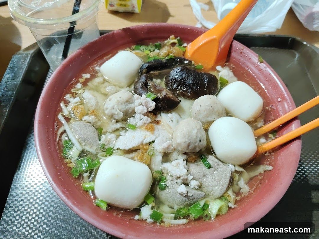 Noodle Soup with Fish Balls and Mushrooms