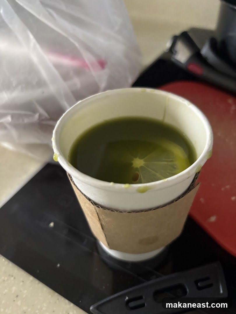 Green Drink with Lemon Slice