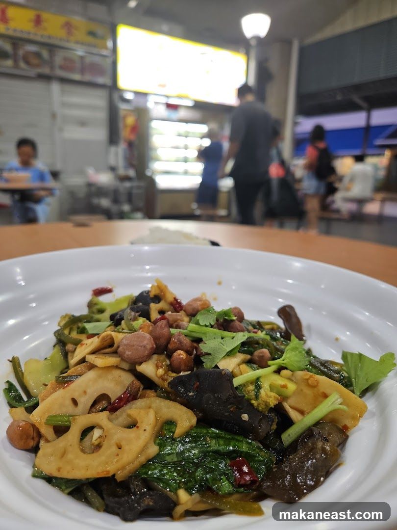 Stir-fried dish with lotus root and peanuts