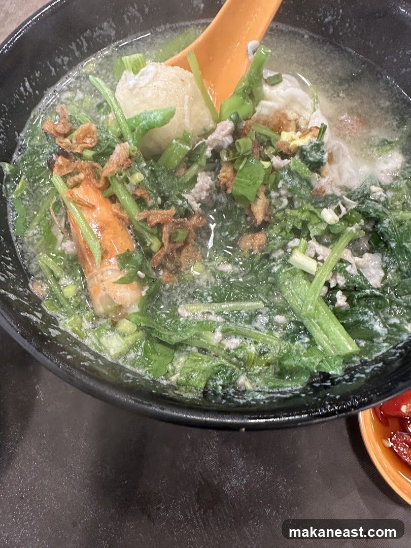 Noodle Soup with Shrimp and Vegetables