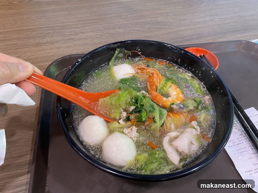 Seafood Soup with Fishballs