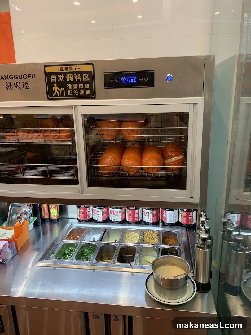Condiment Station