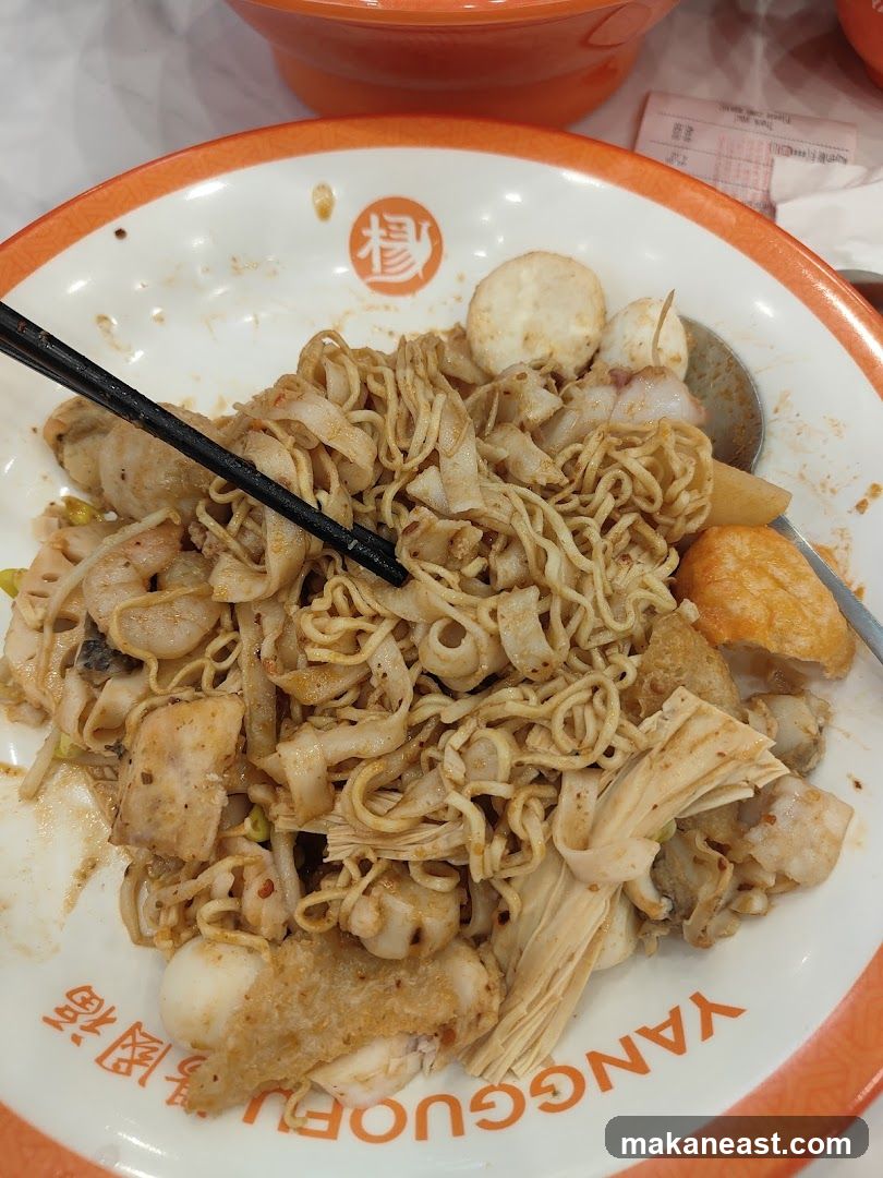 Noodle Dish with Seafood and Tofu Skin