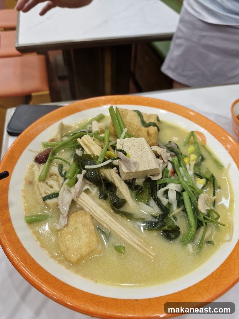 Noodle Soup with Tofu and Vegetables