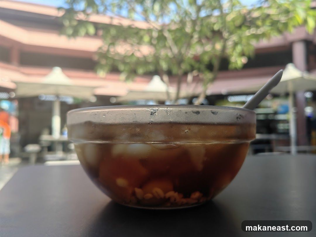 Dessert Bowl with Spoon