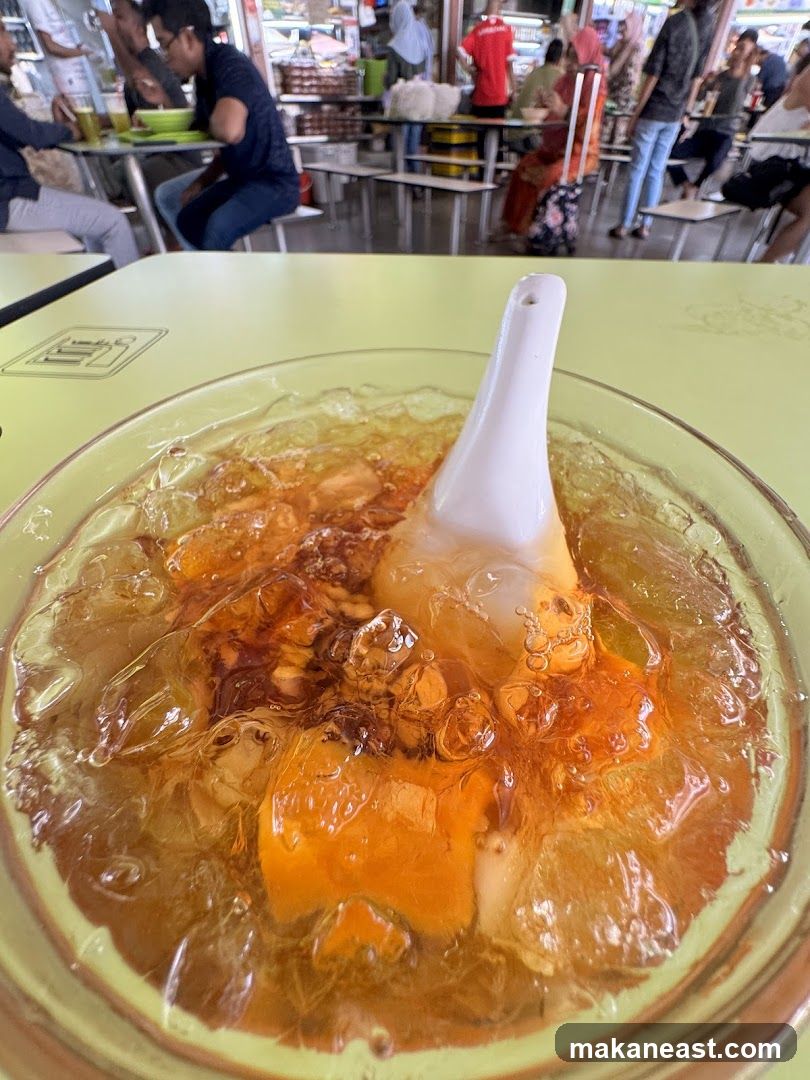Dessert with Ice and Syrup