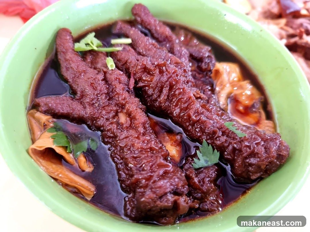 Braised Chicken Feet