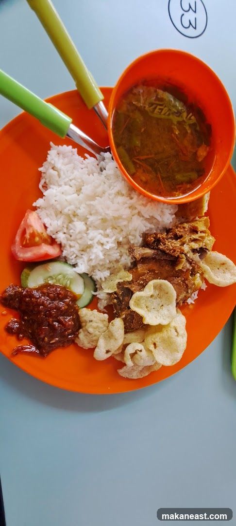 Rice dish with soup and side dishes