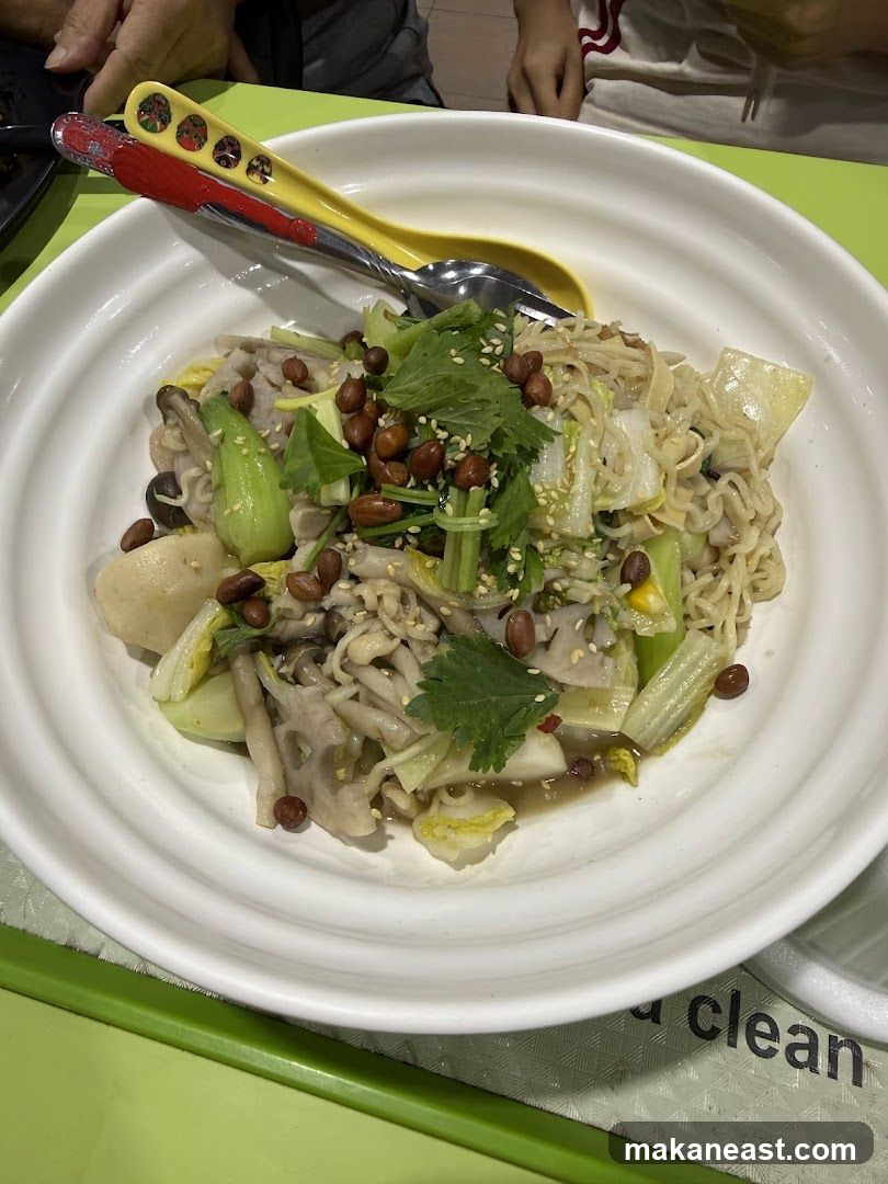 Noodle Dish with Peanuts and Vegetables