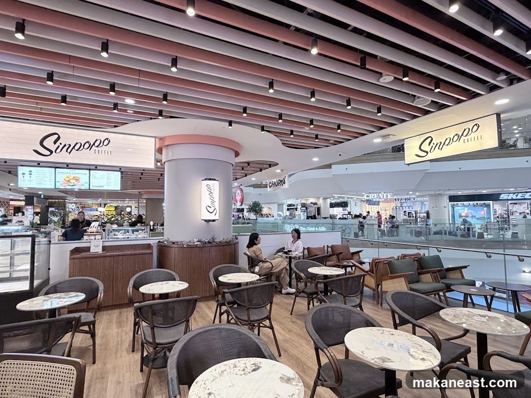 Sinpopo Coffee Interior