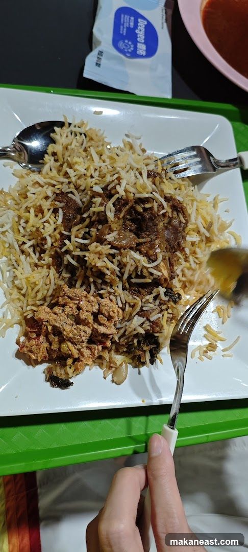 Biryani with side dish