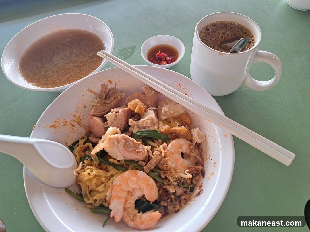 Noodles with Shrimp and Meat