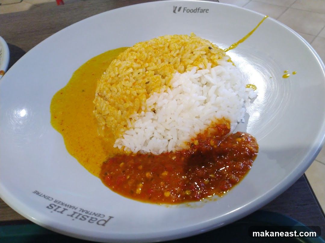 Rice with Curry and Chili Sauce