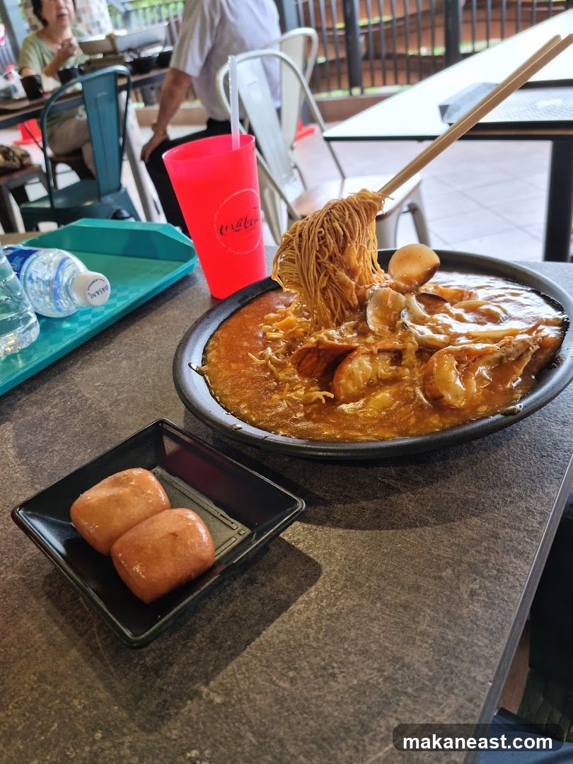 Noodles with Gravy and Fried Buns