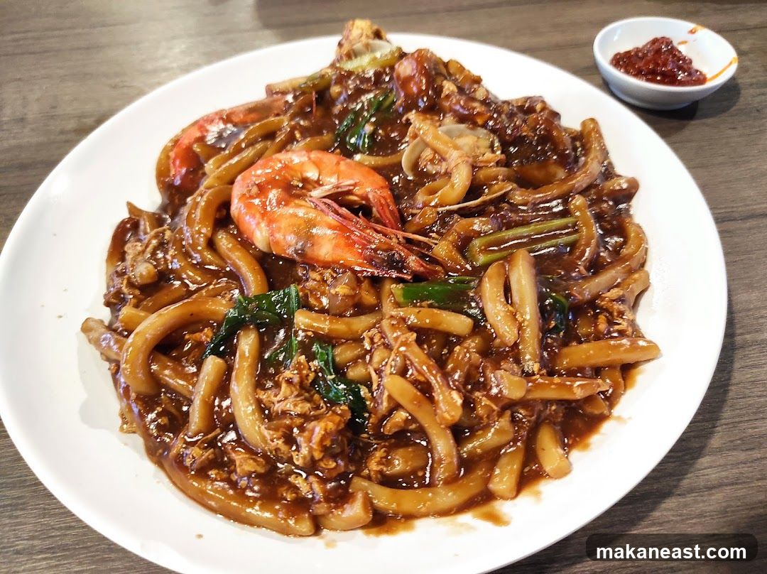 Noodles with Shrimp and Clams