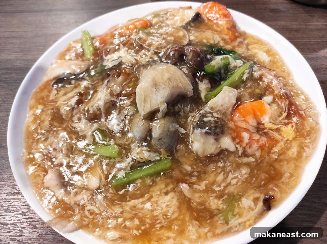 Seafood noodle dish