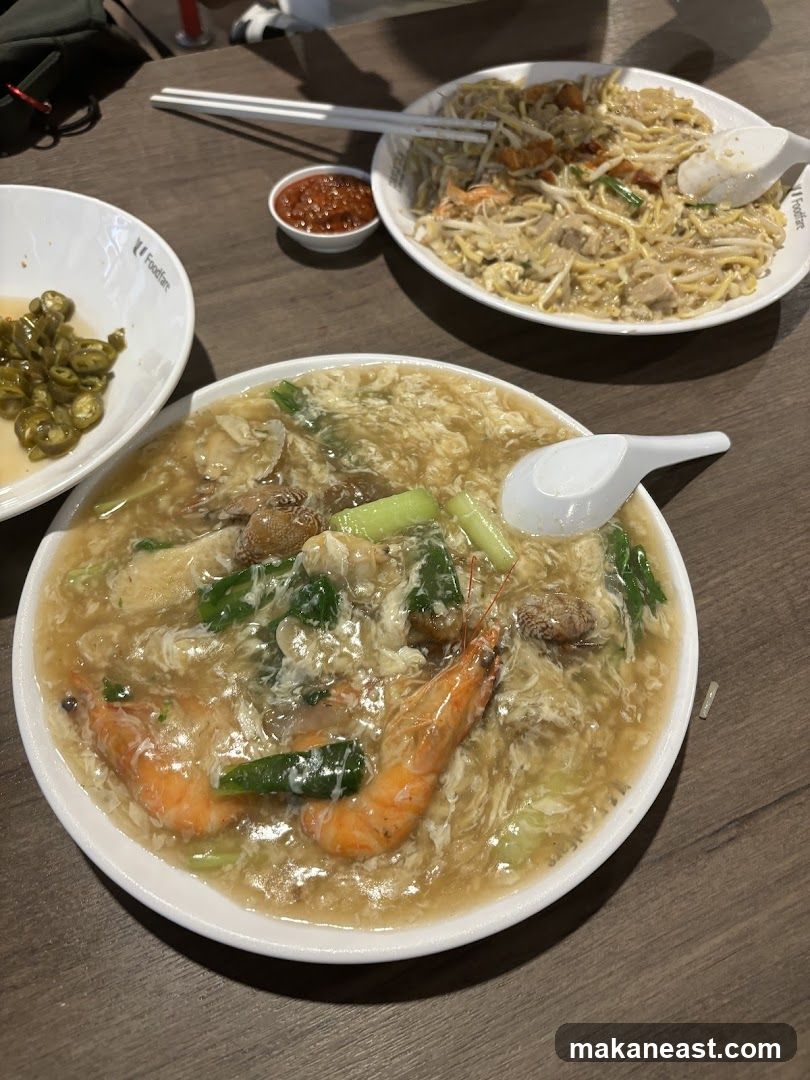 Seafood Noodles and Stir-fried Noodles