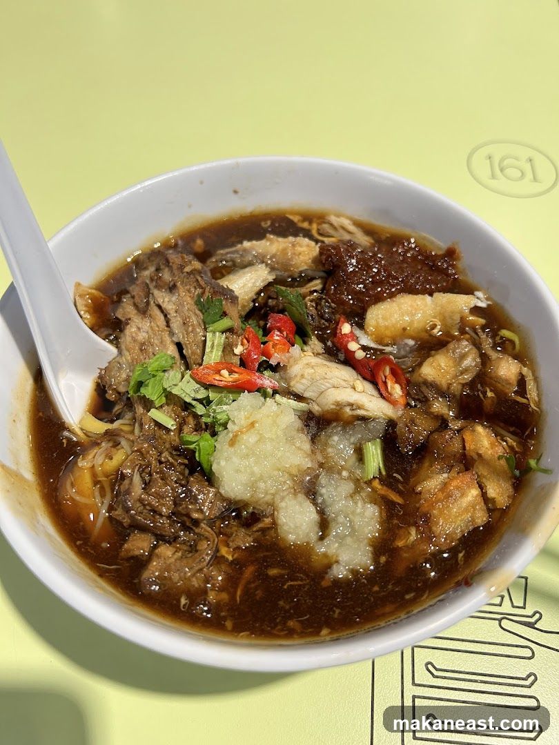 Noodles with Braised Meat and Chili
